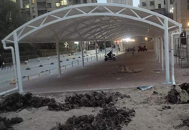 內(nèi)蒙古膜結(jié)構(gòu)建筑的邊界處理：匠心獨(dú)運(yùn)的藝術(shù)與科學(xué)交融